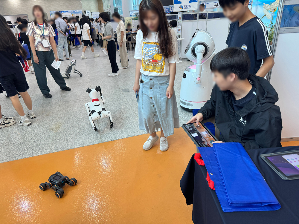 61a72a09d91d24771f63825e68599084_1780277736_0242.jpg